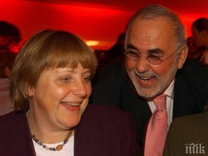 Почина фризьорът на Меркел 