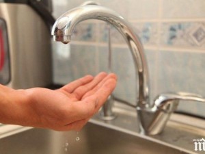 По-евтина вода в половин България догодина