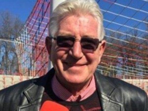 Джони Велинов: Най-добре е Стоичков да командва българския футбол
 
 