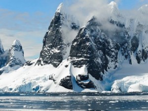 Антарктида залива Земята през 2060 г.
 