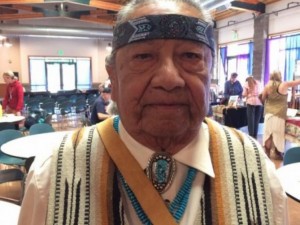 Велик индиански жрец:  Извънземните идват!
