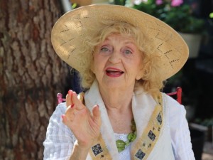 Татяна Лолова забравена от брат си
 