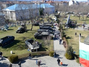 Военноисторическият музей черпи с боб чорба на 6 май