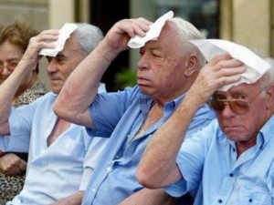 Жегата и мръсният въздух – смъртоносни за пенсионерите!
 