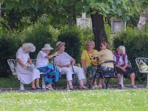 Вижте как ще се вдигат пенсиите от 1 октомври