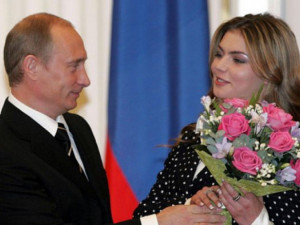 Любимата на Путин с имотна империя за 2,5 милиарда рубли