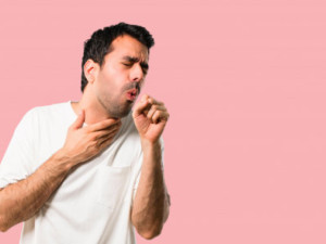 Как да познаем опасната сърдечна кашлица
