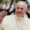 Расото и тронът на папа Франциск лекуват болни в София 
 