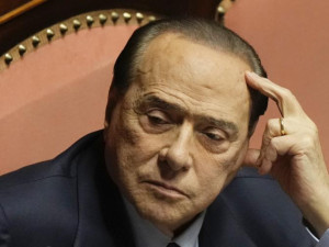 Почина бившият италиански премиер Силвио Берлускони 