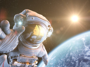 Първите туристи в Космоса се завърнаха успешно
