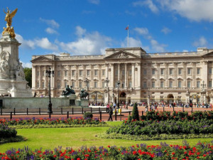 Духове се ширят из дворците на британската кралска фамилия 
