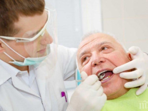 13% от българите нямат нито един зъб