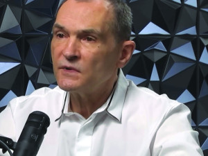 Васил Божков шокира с пенсия над 2000 лв.
 
 
