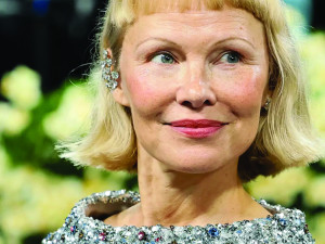 Вижте 57-годишната Памела Андерсън без капка грим 
