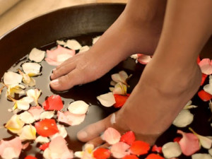 Народни рецепти за гладки пети
