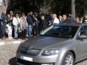 Радев си купил шкодата дни преди позьорската акция в Смолян (Снимка)
 
 