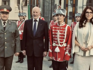 Внукът на Симеон Сакскобургготски стана гвардеец
 