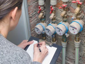 Такса водомер падна, но пак ще ни скубят с високи сметки