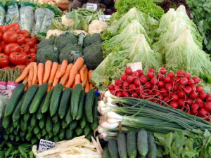 Цените на основни храни хвърчат нагоре