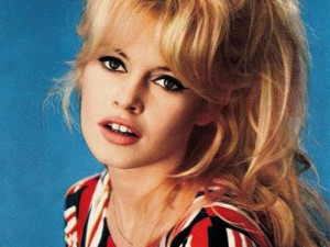 Отиде си киноиконата Брижит Бардо
