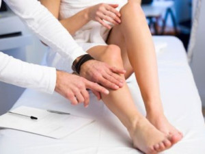 Банани, фурми и ябълки срещу разширени вени
