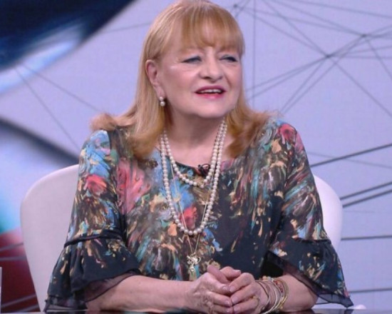 Богдана обмени левовете в евро (Снимки)