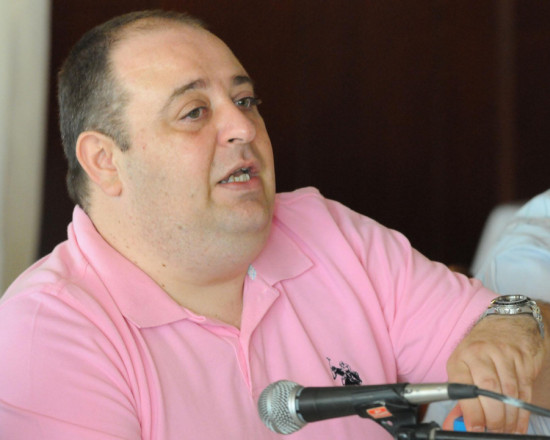 Любо Нейков пропусна имения ден на баща си (Снимки)