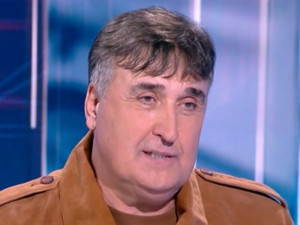 Веселин Маринов замяза на Любо Ганев (Снимки)