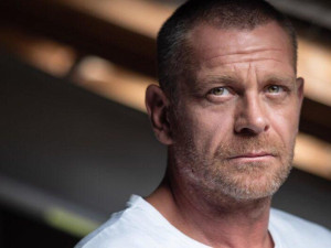 Юлиан Вергов бесен &ndash; измамници&nbsp;искат пари от феновете му