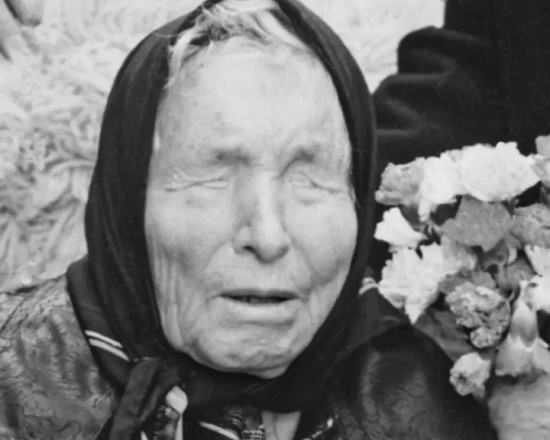 Роди се внуче на Ванга (Снимки)
