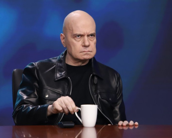 Ето го Слави в бедните му години (Уникална снимка)