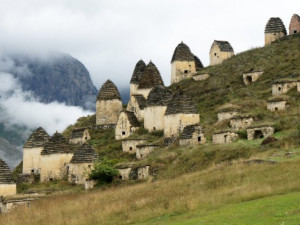 Проклятието на мистериозния&nbsp;&bdquo;Град на мъртвите&ldquo;
