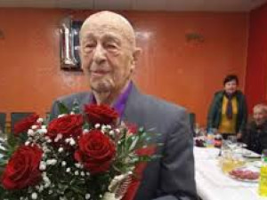 101-годишният Ганчо Йовчев:&nbsp;Лягам си в 21 ч., не ям солено,&nbsp;но пия червено вино