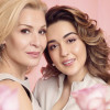 Майката на Гала гледа бременната&nbsp;си внучка Мари като принцеса (Снимки)