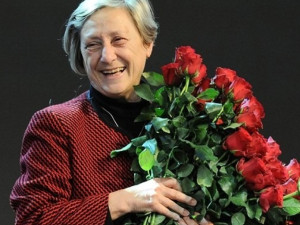 Нешка Робева:&nbsp;Радев да се пази от предателства!&nbsp;БСП ще се отърси от негодниците, които я бяха яхнали
&nbsp;
&nbsp;