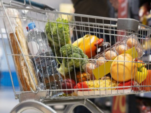 Още 5 търговски вериги се&nbsp;включват в &bdquo;Кошница с грижа&ldquo;