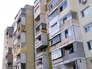 Всеки блок с код в специален регистър