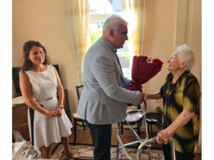 Любима аптекарка от Дупница празнува 101 г.
&nbsp;